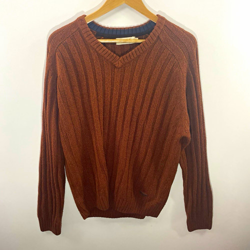 Field heritage brown neck - field, v-neck