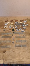 OO Gauge Farm Animals Cows Pigs Horses Hornby Fences  read Des Job Lot Free P&P
