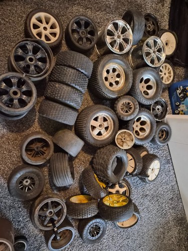 Wheels and tyre huge joblot - wheels,