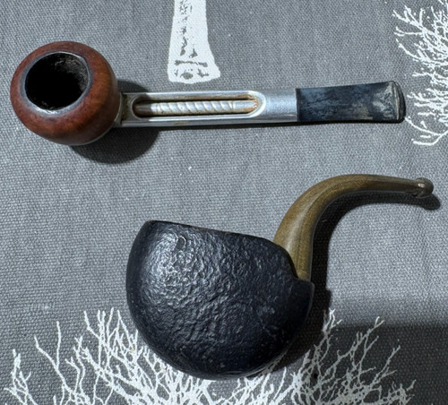 Vintage smoking pipes - pipes, x2