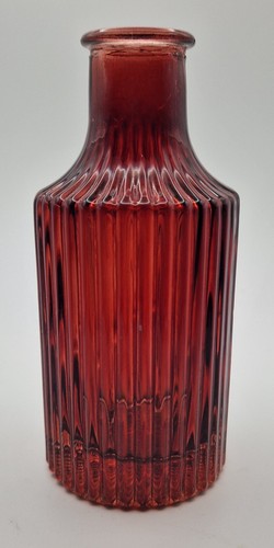 Amber red ribbed - amber, glass