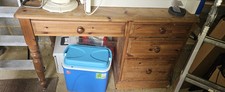 Solid pine desk on bun feet 3