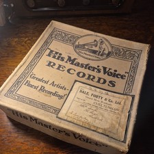 Vintage HMV His Masters Voice Box - Dale, Forty & Co Ltd - inc 5 x 78rpm records