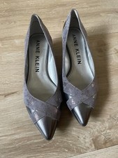 Anne Klein silver/grey  low