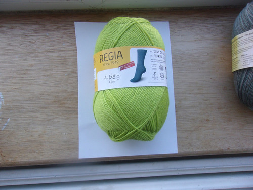 100 regia wool 4 ply - 100,