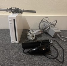 Nintendo Wii console white
