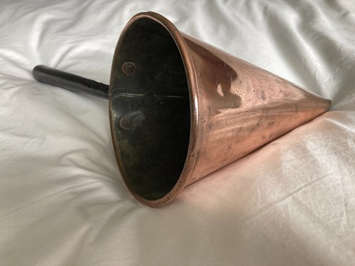 Antique vintage copper ale - /,