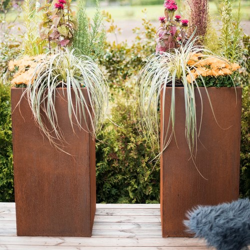 Large metal planter - planter, corten
