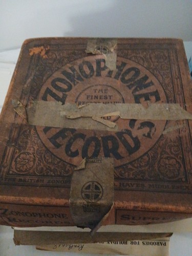 Zonophone records box - records, 1920s