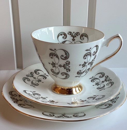 Elizabethan fine bone china - elizabethan,