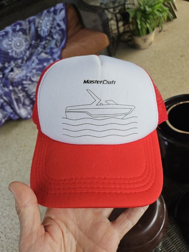 Vintage red white master craft - red,