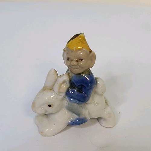 Wade whimsie lucky fairy folk - wade,