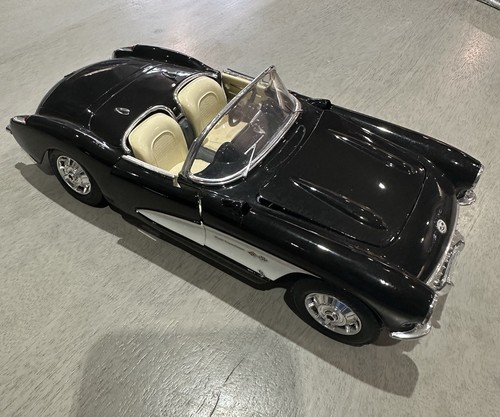 Chevy corvette model - corvette,