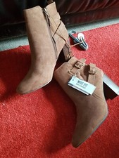 Primark UK SIZE 7 / 40 Chocolate Brown Buckle Detail Wide Fit Ankle Boots. BNWT 
