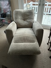Oak Tree Mobility Recliner