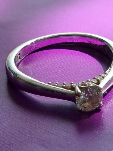 Forever diamond 9ct white gold - forever,