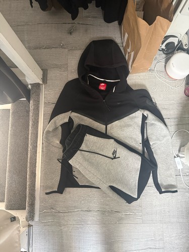 Nike tech fleece - nike,