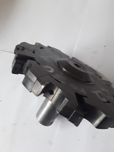 Side and face - side, adjustable