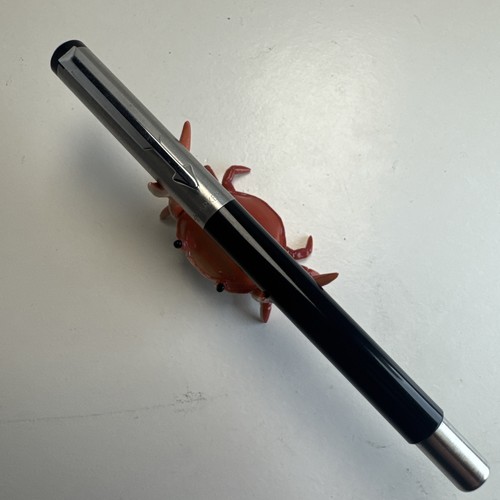Parker vector black barrel - black, and