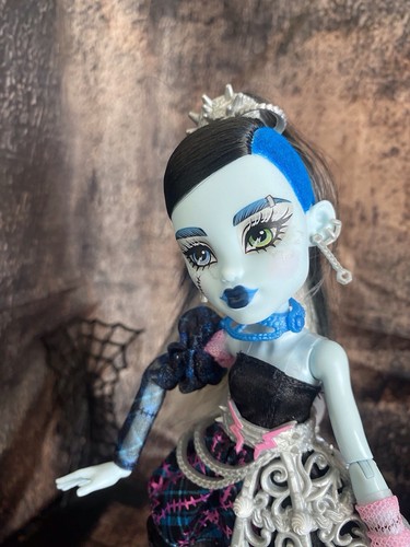 Monster high frankie stein - frankie,