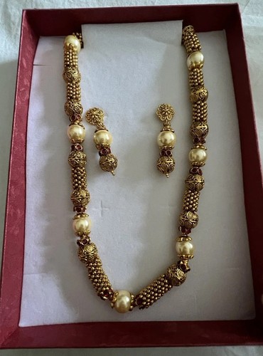 Traditional indian gold tone - indian,