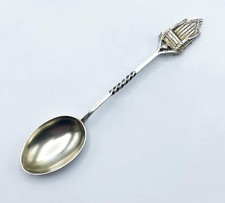 CORONATION CHAIR SILVER SPOON