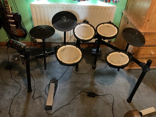 Roland drums electronic - td-1,