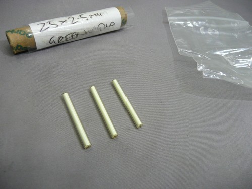 Bite indicator green isotope - green,
