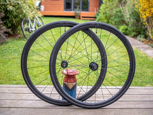 Specilaized wheels 700c - specilaized,