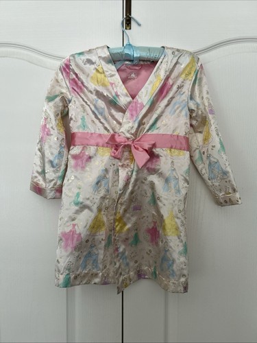 Disney girls size - 5-6, satin