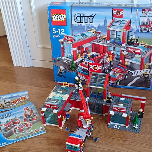 Lego city fire station - city,