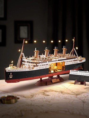 Wooden cruise ship - wooden,