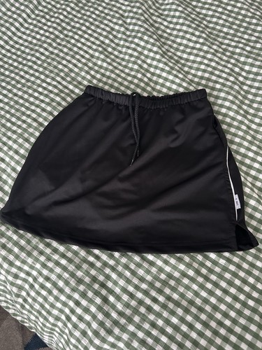 Girls black school skort - pe,