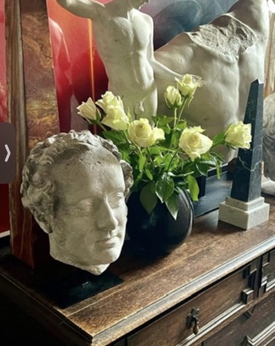 Large impressive antique style - impressive,