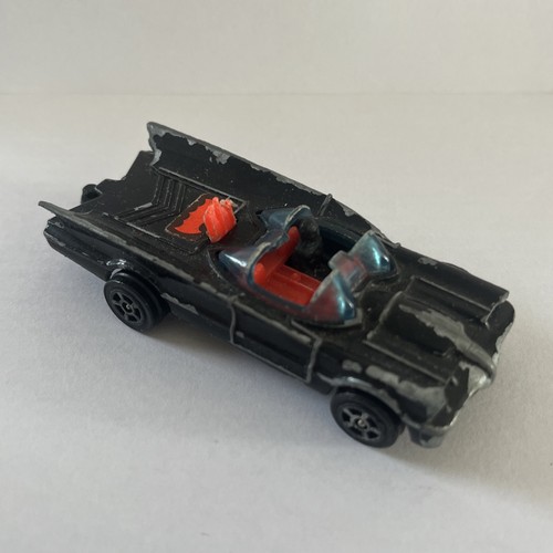 Batmobile corgi juniors - corgi,