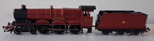 Hornby gauge hogwarts - hornby,