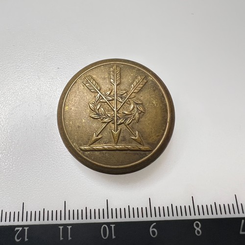 Antique livery button crossed - livery,