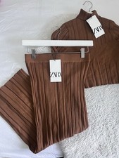 Zara BNWT Brown Ribbed Cropped