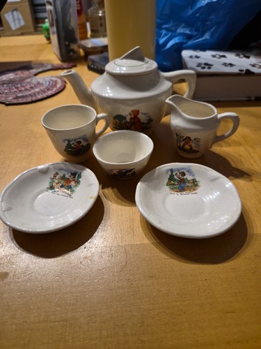 Vintage tea set nursery - vintage,