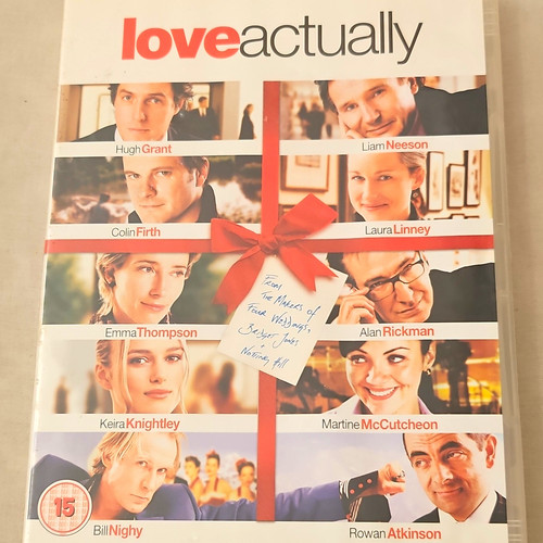 Universal pictures love - universal,