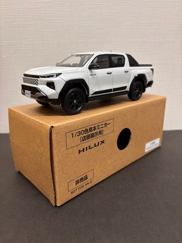 Toyota hilux color sample not - toyota,