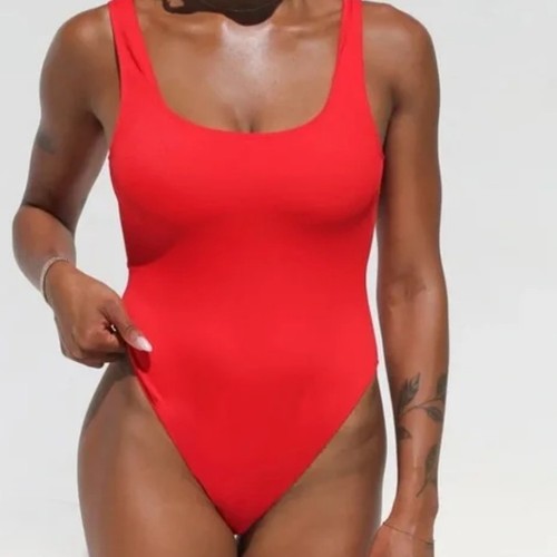 Rumored baywatch red - rumored, piece