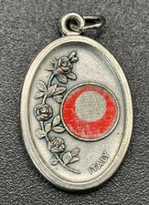 Padre Pio Italy Religious Christianity Pendant with Relic Piece 26mm x 16mm 2.4g