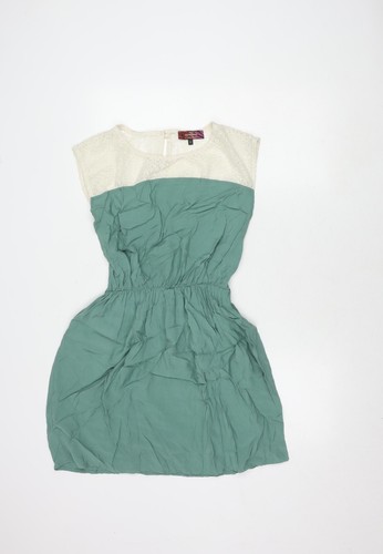 Next runway collection - runway,