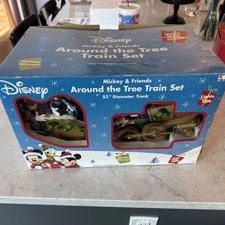 DISNEY MICKEY & FRIENDS AROUND