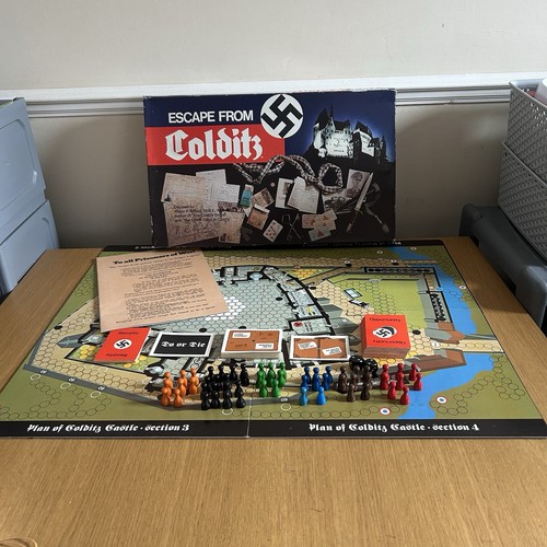 Escape from colditz - colditz, board