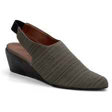 Womens Luc Berjen Slingback Wedge Heels 37.5 / 7 Green Fabric Tapered Toe Italy