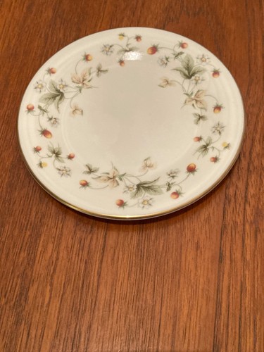 Royal doulton strawberry cream - doulton,