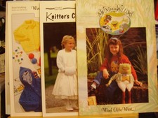 JOB LOT OF 11  KNITTING PATTERNS WIND IN WILLOWS KIDS CHILDREN BOYS GIRLS 