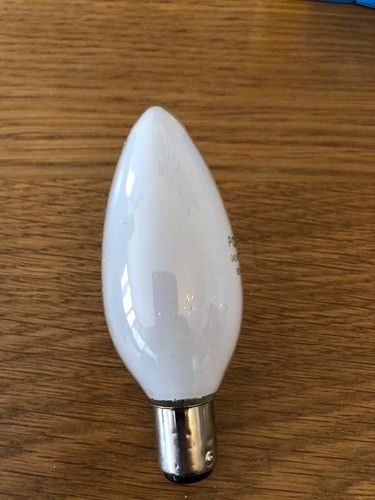 Sbc b15 small bayonet cap - bayonet, opal